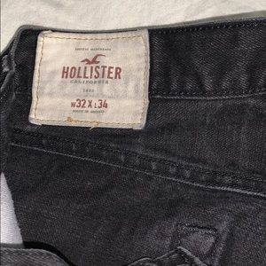 Hollister men’s jeans. 32x34